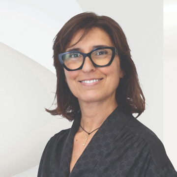 Porträtfoto von Monica De Tata