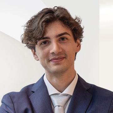 Portretfoto van Maxim van Laere