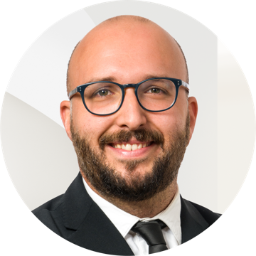 Portrait photo of Michael Nogolica