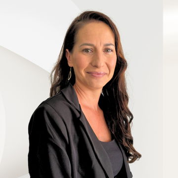 Portrait photo of Chelsea Bracher