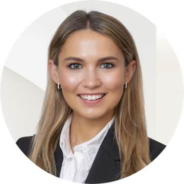 Portrait photo of Coco Solberg