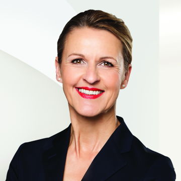 Portrait photo of Astrid Hilscher
