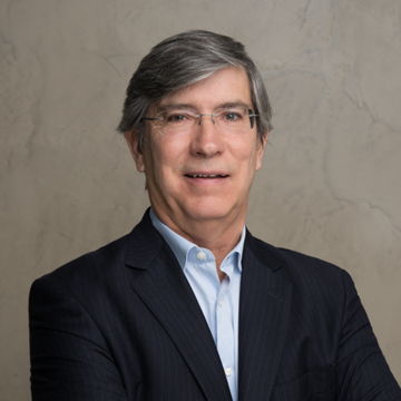 Portrait photo of Alcino Mota