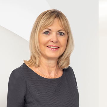 Porträtfoto von Eveline Zeller