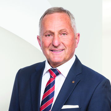 Portrait photo of Eugen Maucher