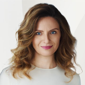 Portrait photo of Karolina Gerhardt