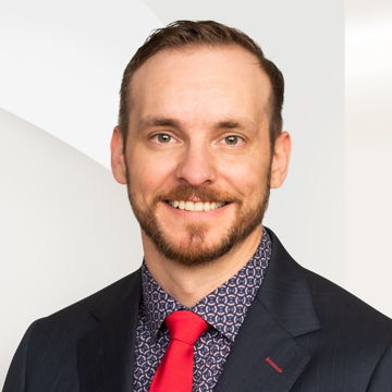 Portrait photo of Klaus Ruh