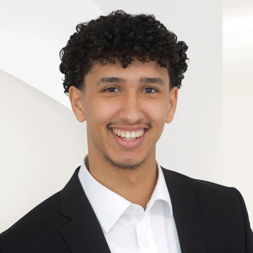 Porträtfoto von Youcef Chafi