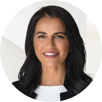 Portrait photo of Sabrina Zackel