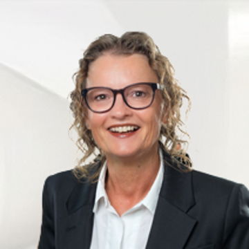 Porträtfoto von Dorothea Schmidt
