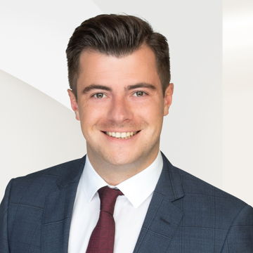 Portrait photo of Lukas Wößner
