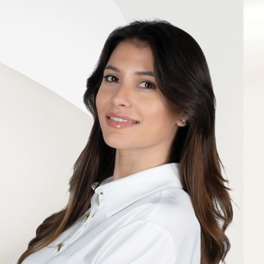Portrait photo of Tea Succi
