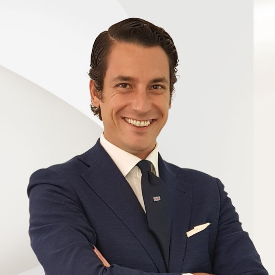 Foto ritratto di Luca Abbate