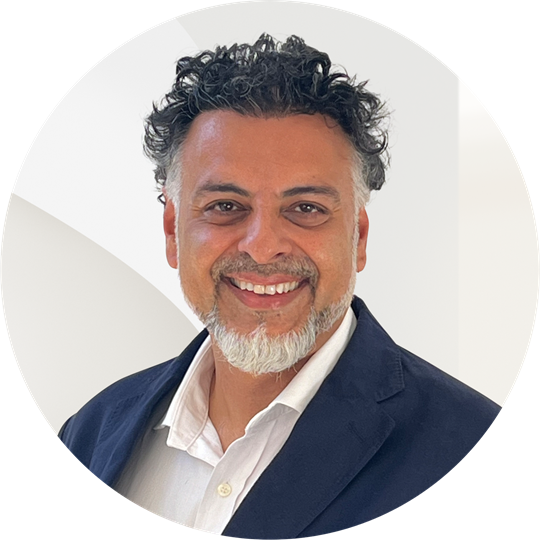 Porträtfoto von Sajjid Mahmood