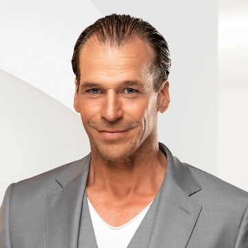 Foto de retrato de Thorsten Stühler