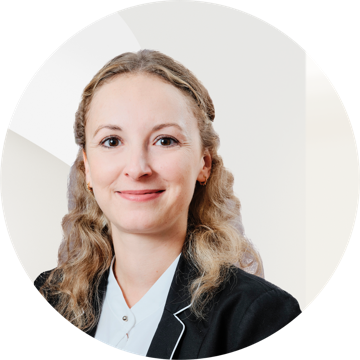 Porträtfoto von Stefanie Mang