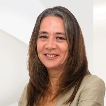 Portrait photo of Nidia Sobral