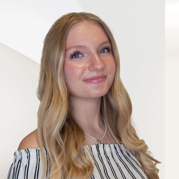 Porträtfoto von Lena Parol