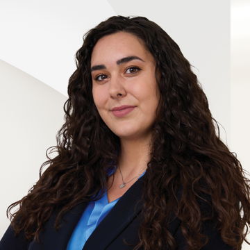 Portrait photo of Sharon Marconi