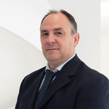 Foto de retrato de Javier Granados