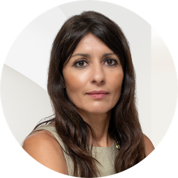 Portrait photo of Rania Theologitou