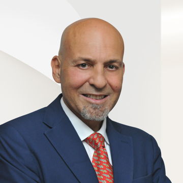 Portrait photo of Alessandro Colombo