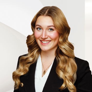 Porträtfoto von Kim Sophie Mintert