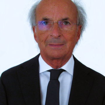 Foto ritratto di Antonio Romano